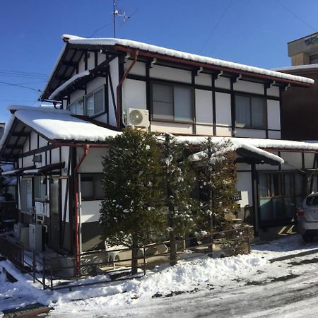 Guest House Hinode Takayama  Eksteriør billede